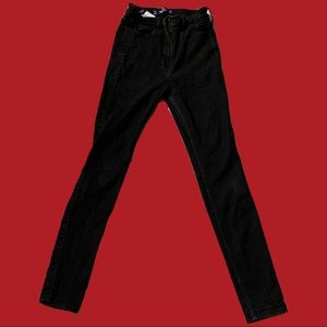Black High-Waisted Skinny Jeans